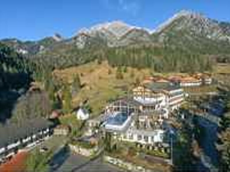 1. Almwellness Hotel Tuffbad Dörfl