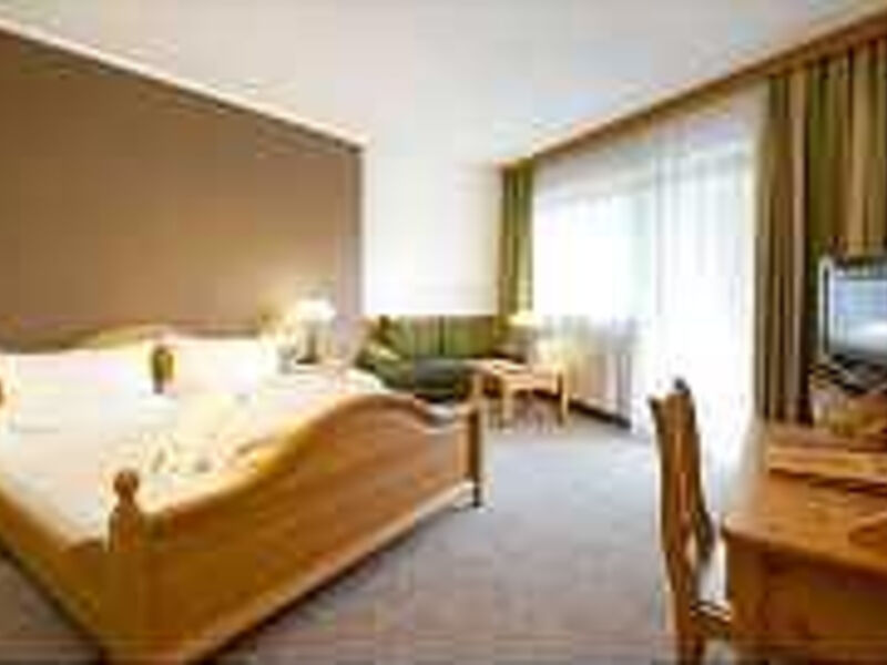 1. Almwellness Hotel Tuffbad Dörfl