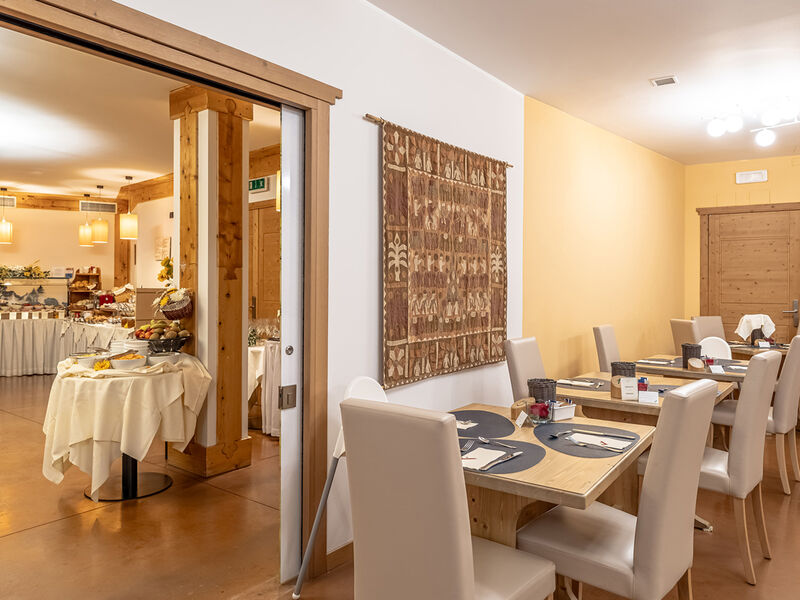 Aparthotel Adler