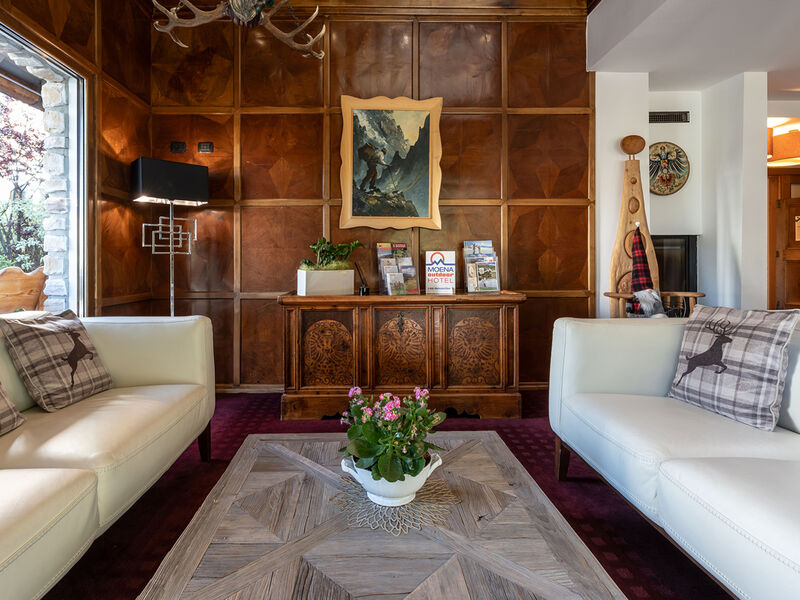 Aparthotel Adler