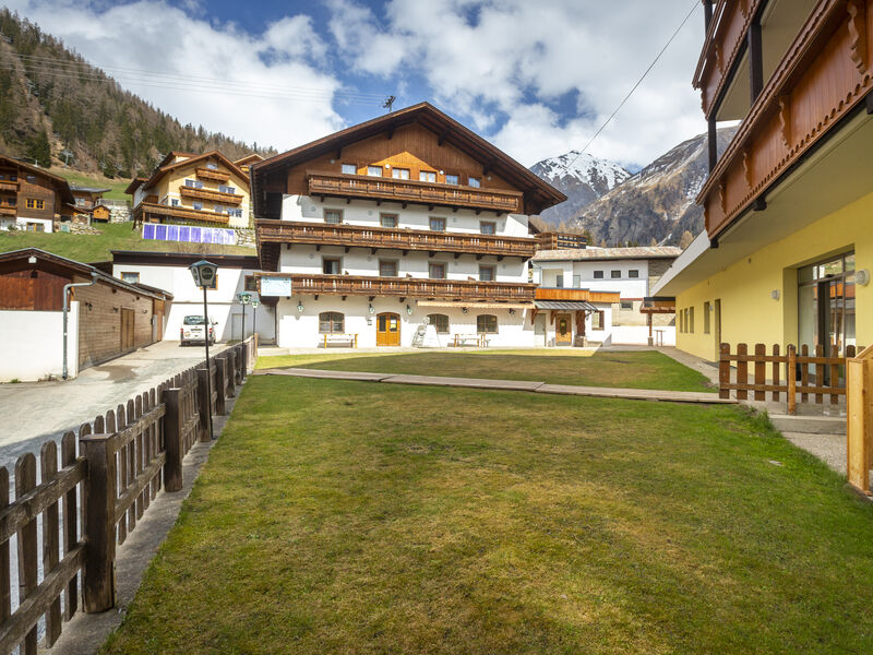 Alpenhof Kals