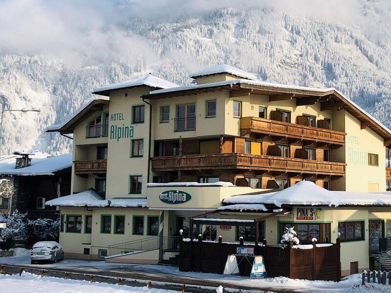 Hotel Alpina