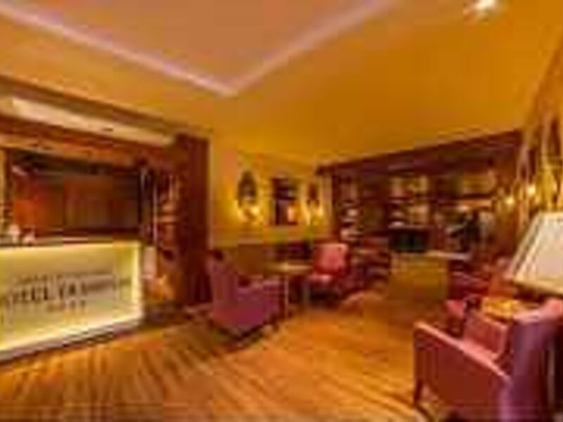 Alpine-City Wellness Hotel Dominik