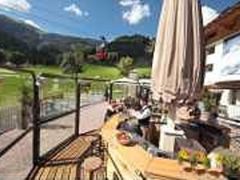 Alpine Resort Zell am See Bed, Brunch & More