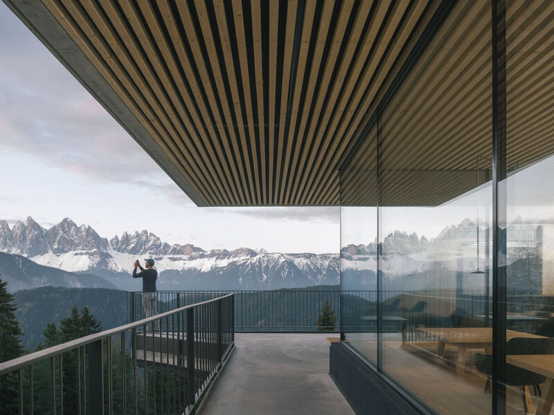 Anders Mountain Suites