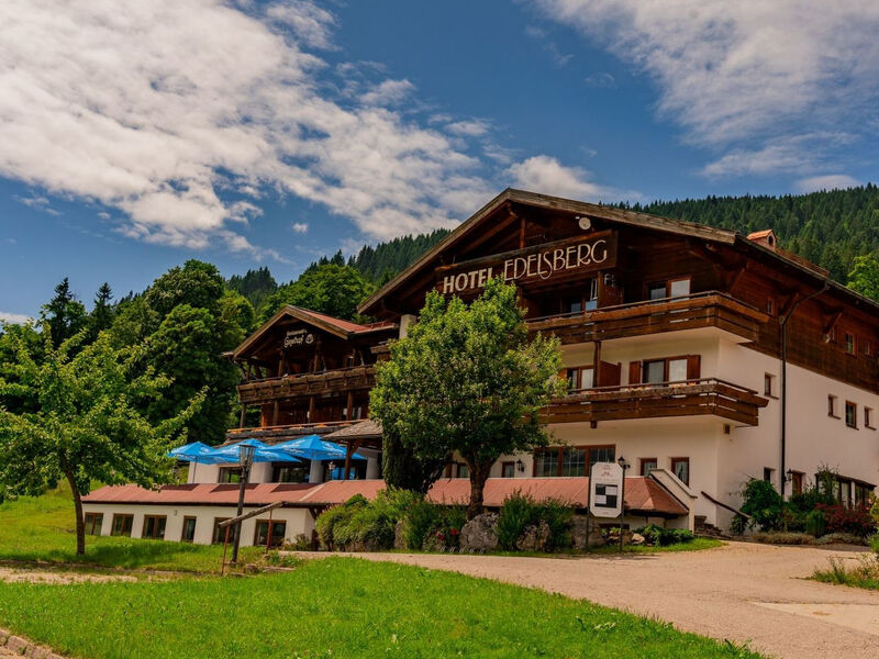 Berg- und Aktivhotel Edelsberg