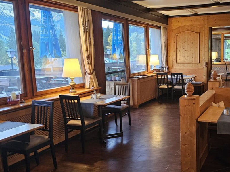 Berg- und Aktivhotel Edelsberg