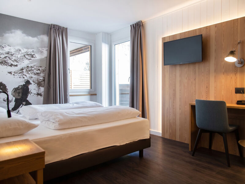 Blu Senales Active & Family Resort SKI OPENING