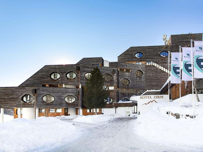 Blu Senales Active & Family Resort - SKIMAX