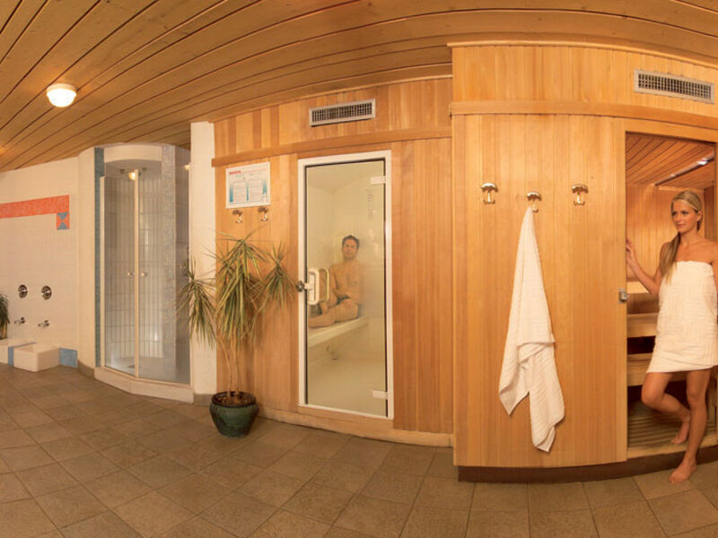Glacier Hotel Grawand - SKIMAX