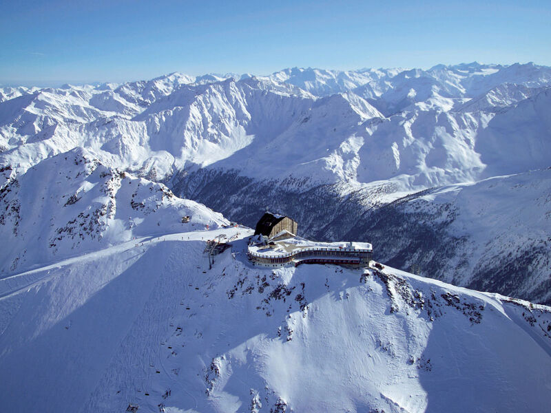 Glacier Hotel Grawand - SKIMAX