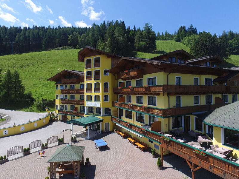 Gut Raunerhof