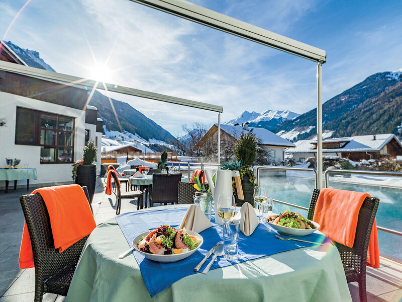 Happy Stubai