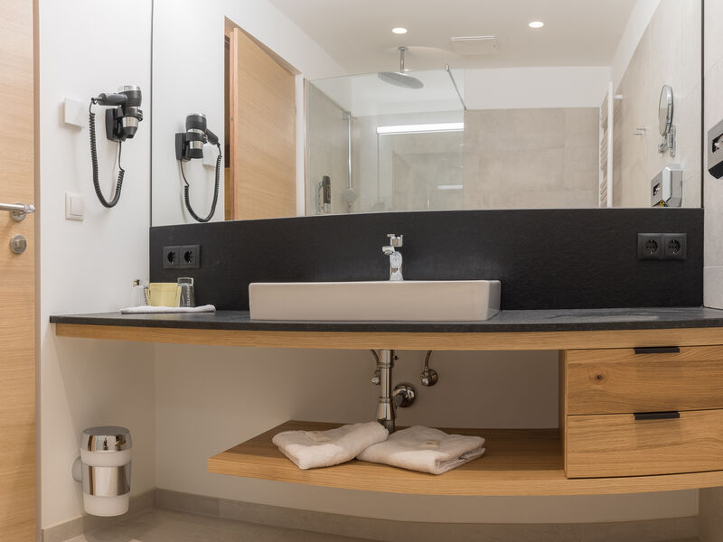 KOSIS Sports Lifestyle