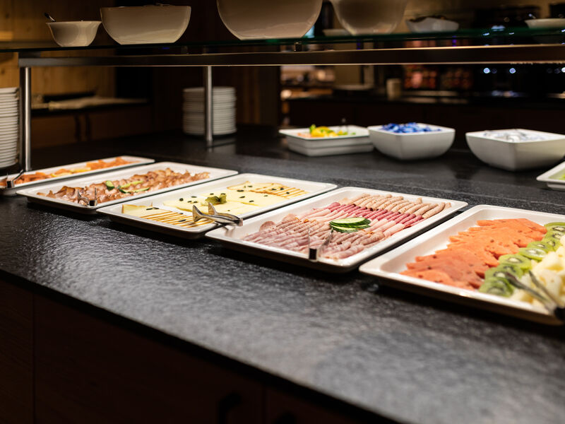 KOSIS Sports Lifestyle