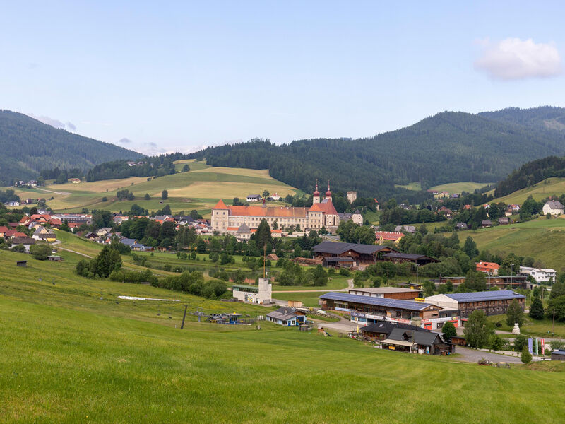 Naturparkhotel Lambrechterhof