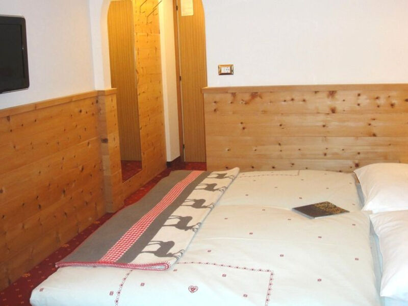 Garni Toni