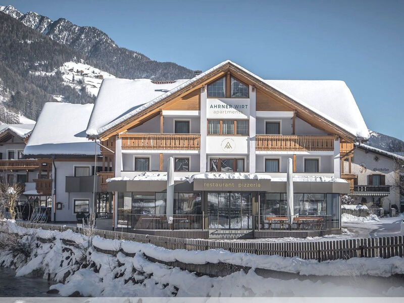 Ahrner Wirt Apartments