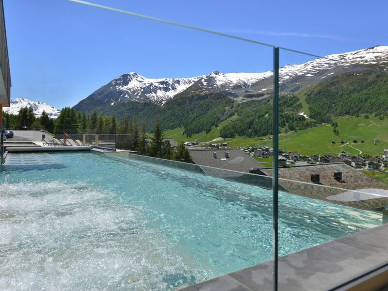 Alpen Village