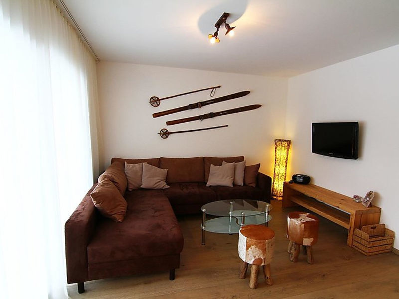 Amor Lodge