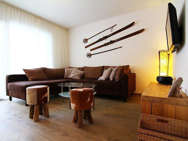 Amor Lodge