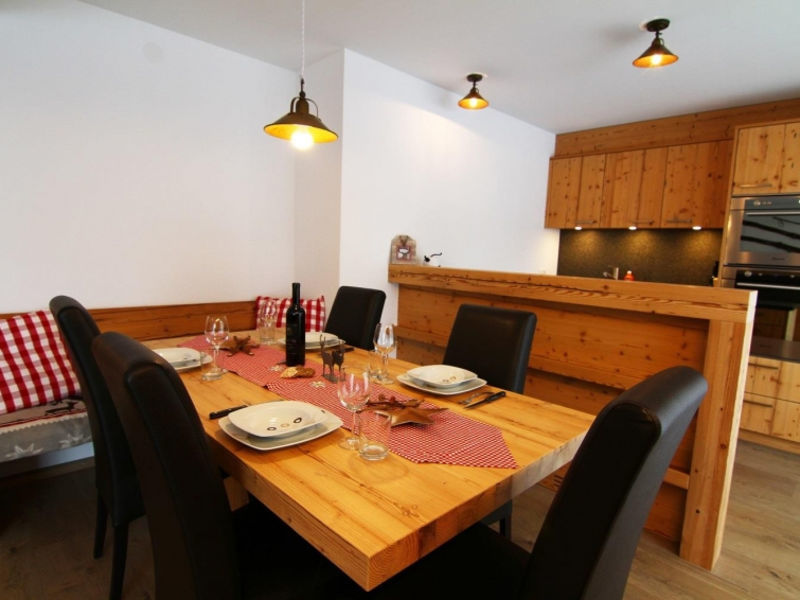 Amor Lodge