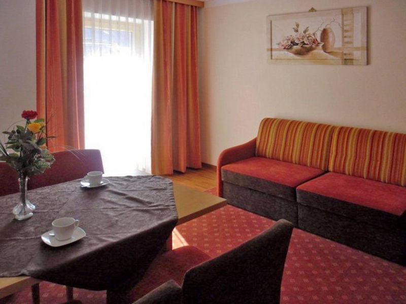 Apartmenthaus Rosa (MRH131)