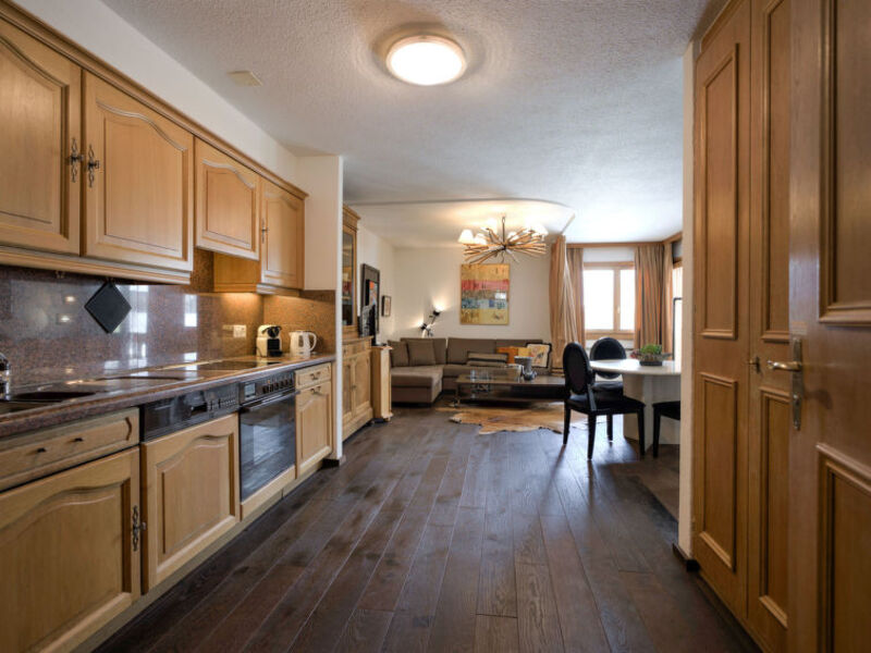 Apt.8