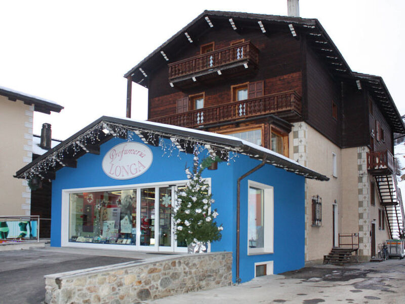 Casa Longa (LIV201)