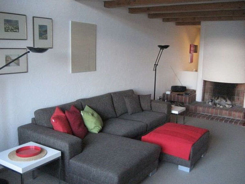 CENTER COMMUNAL / Herrmann