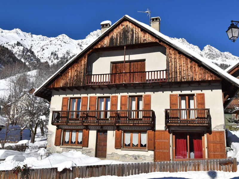 Chalet De Louise