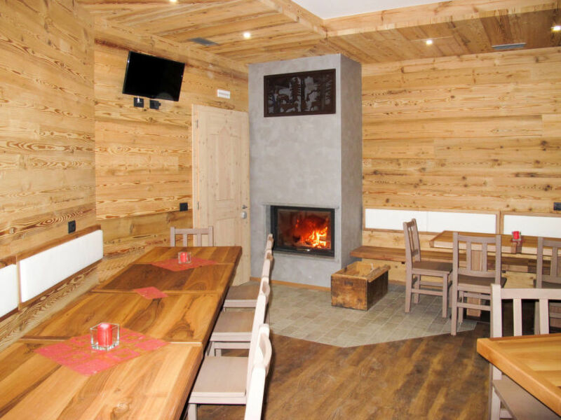 Chalet La Rugiada (BOR302)