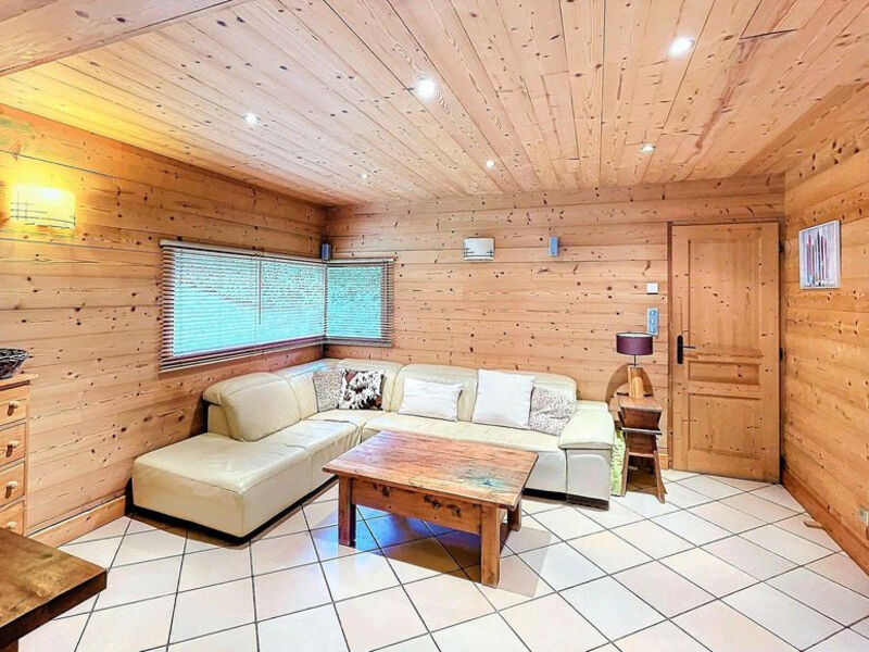 Chalet Oxalis