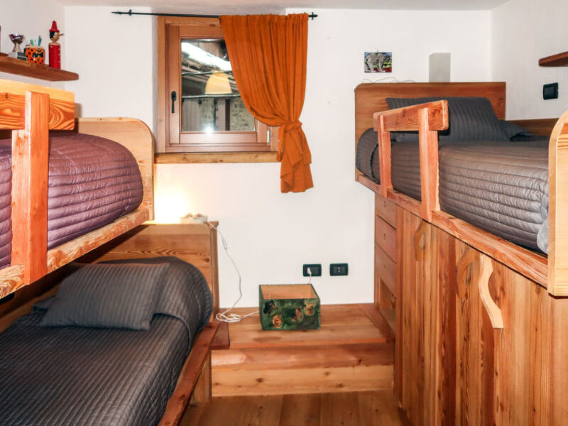 Ferienhaus (CMU400)