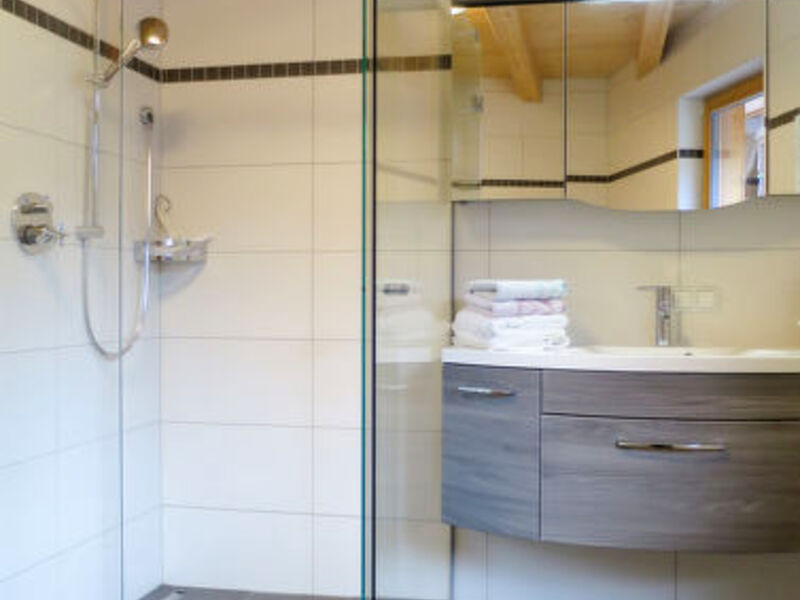 Ferienwohnung Nina (UDS300)
