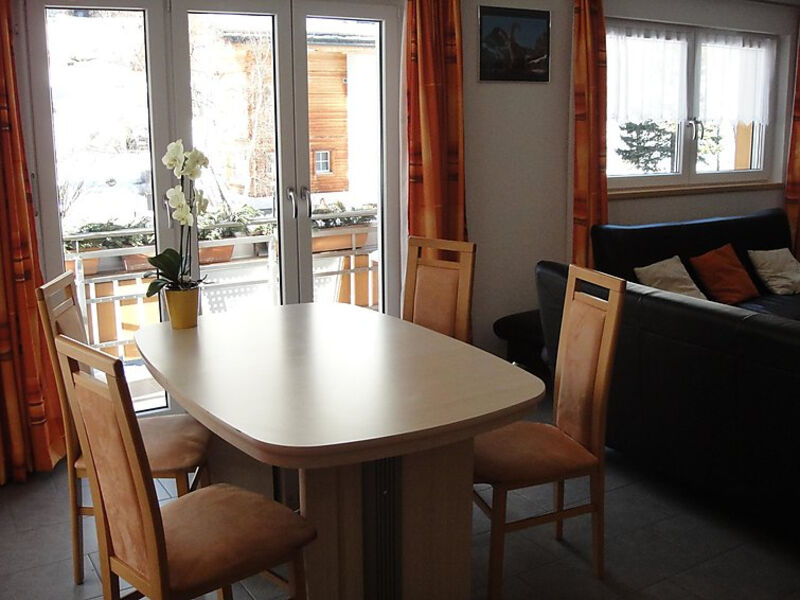 Haus Alpenstern, Wohnung Distel