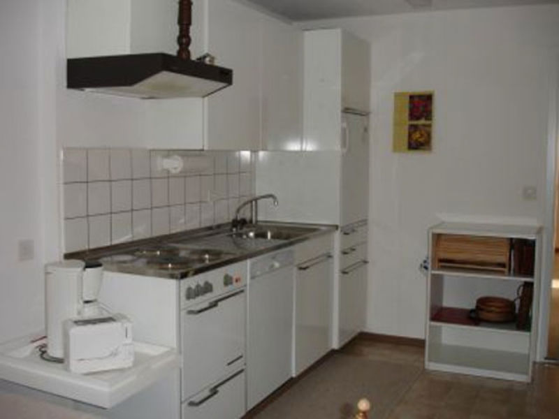 HAUS BETA / Meier