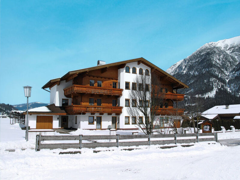 Haus Luxner (AHS110)