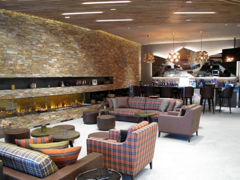 Peaks Place (LAX370)