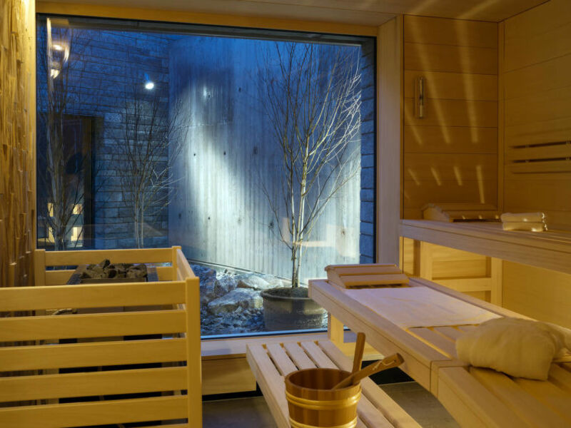 Peaks Place (LAA370)