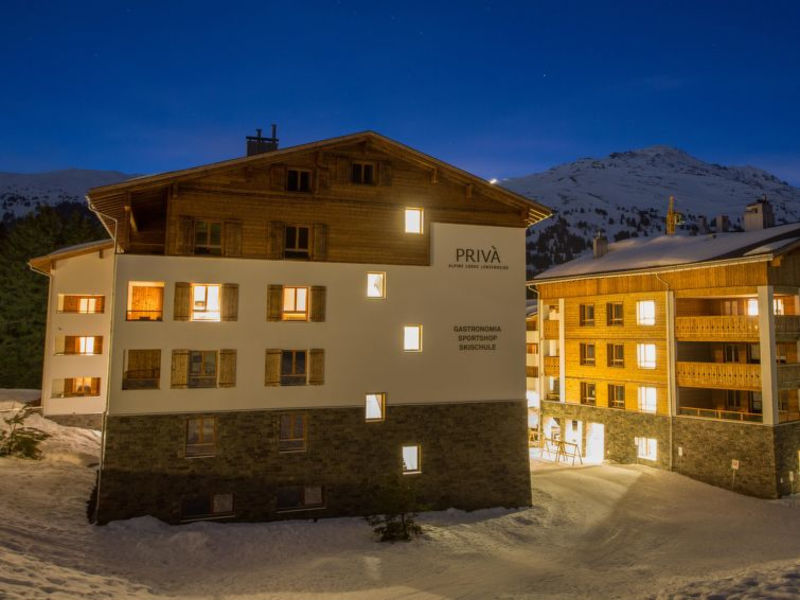 PRIVÀ Alpine Lodge DLX1