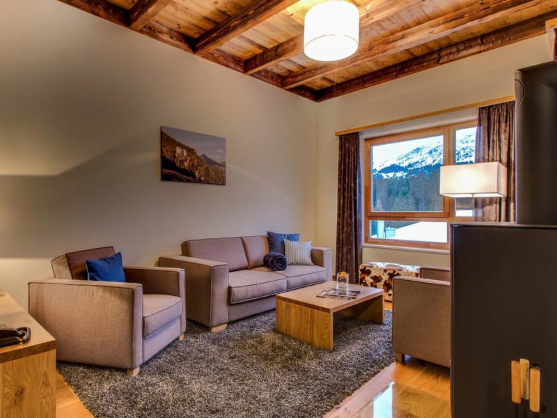 PRIVÀ Alpine Lodge SUP3