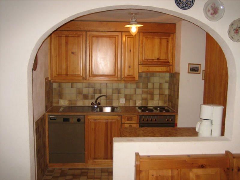 RUNCA 752