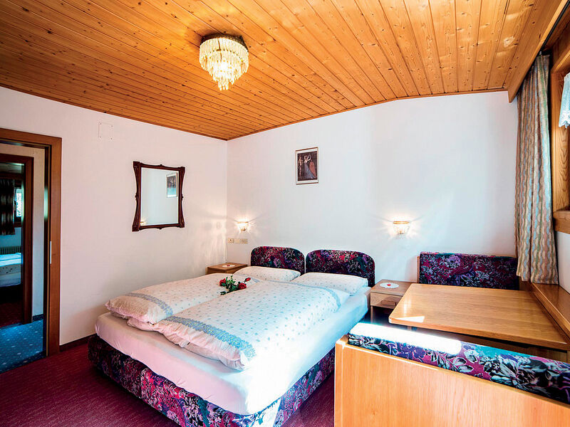 Villa Emi