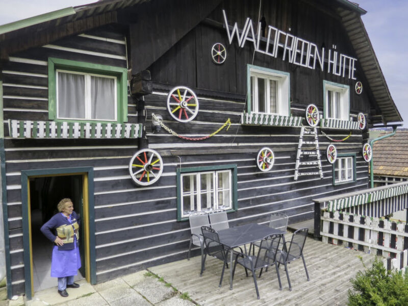 Waldfriedenhütte