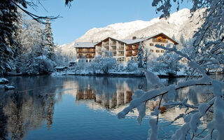 Náhled objektu am Badersee, Grainau, Garmisch - Partenkirchen / Zugspitze, Niemcy